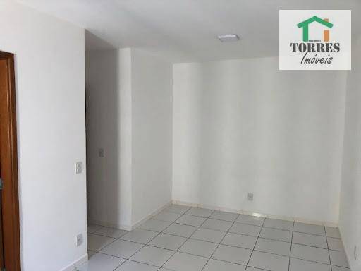 Apartamento à venda com 2 quartos, 75m² - Foto 8