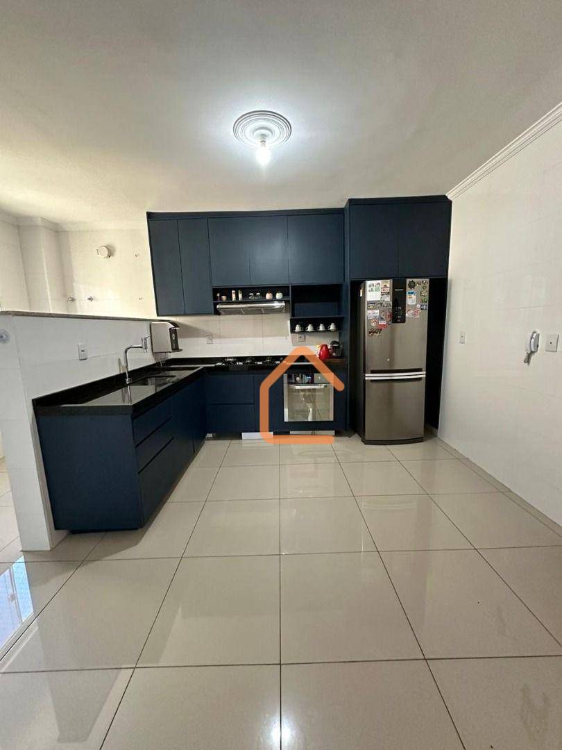 Apartamento à venda com 3 quartos, 94m² - Foto 6