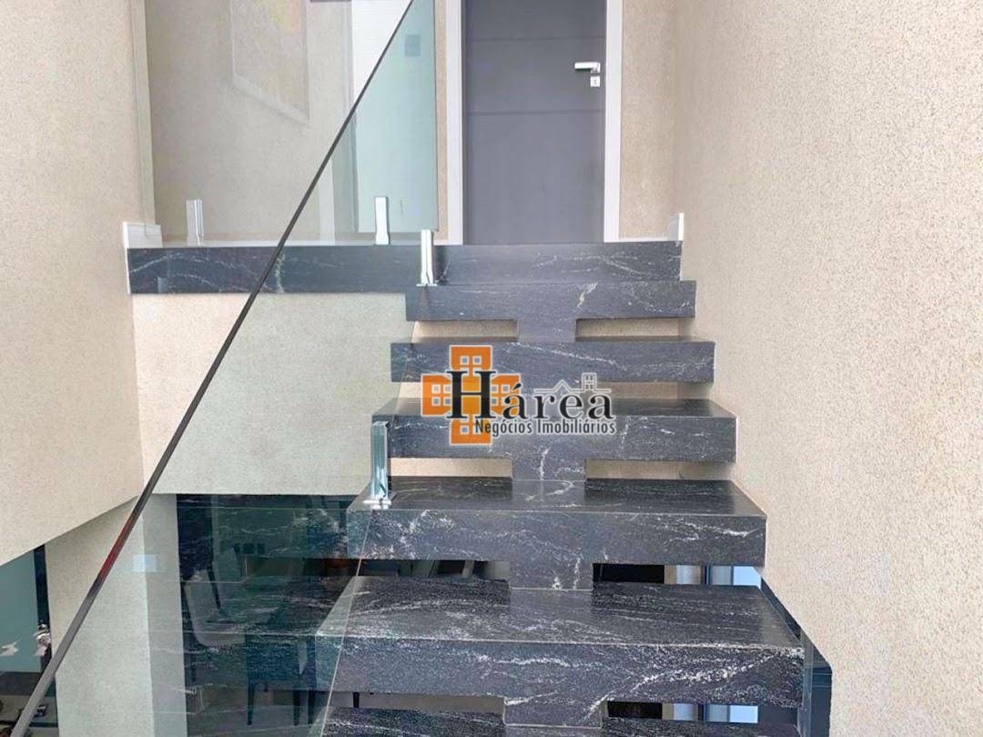 Sobrado à venda com 4 quartos, 425m² - Foto 18
