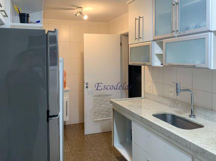 Apartamento à venda com 3 quartos, 220m² - Foto 2