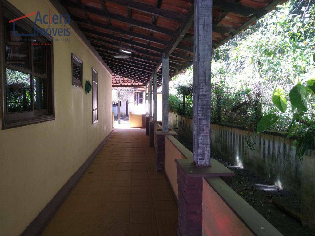 Casa de Condomínio à venda com 3 quartos, 300m² - Foto 24