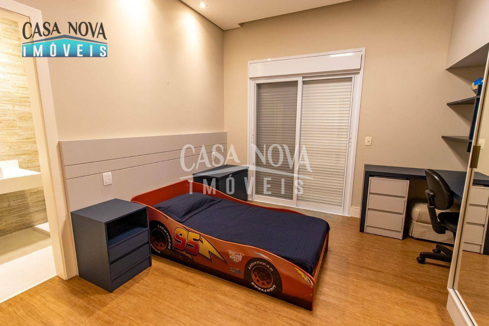 Casa de Condomínio à venda com 4 quartos, 350m² - Foto 17