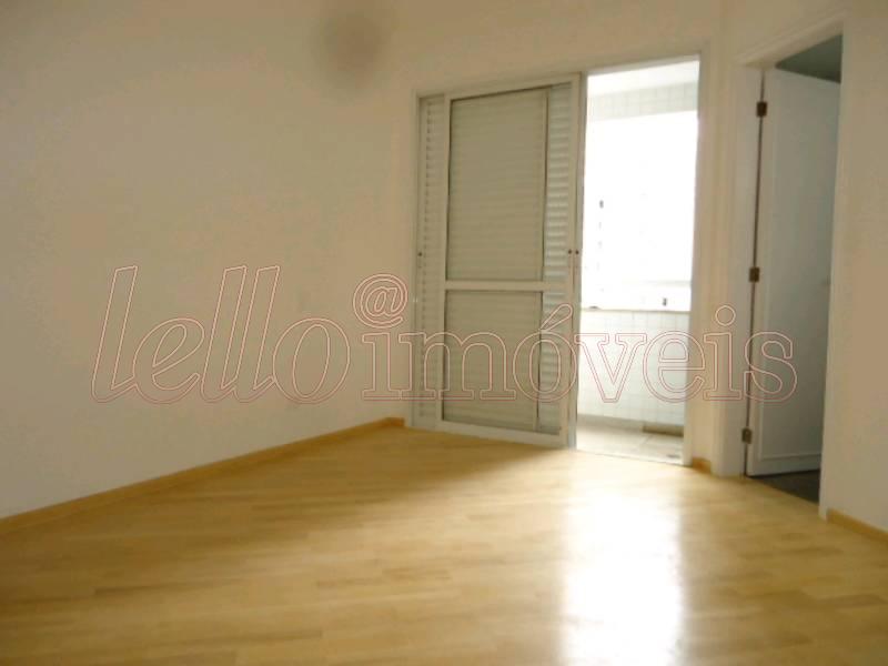 Apartamento para alugar com 2 quartos, 69m² - Foto 12