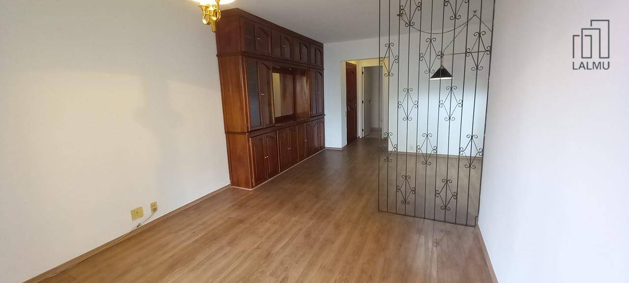 Apartamento para alugar com 4 quartos, 130m² - Foto 49