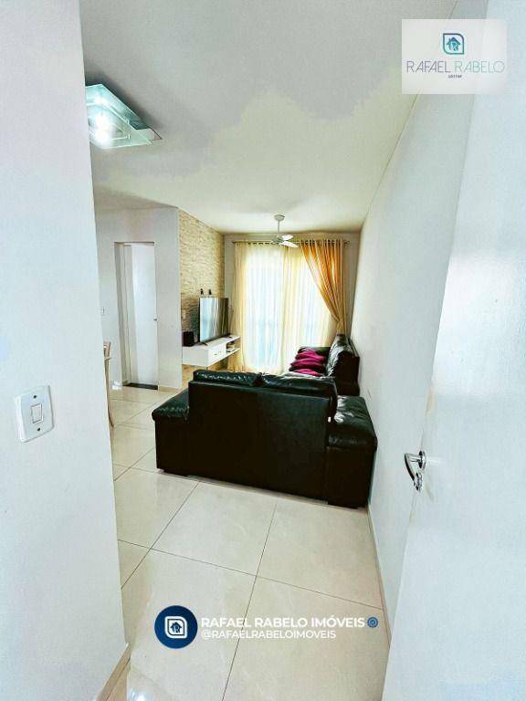 Apartamento à venda com 3 quartos, 70m² - Foto 2