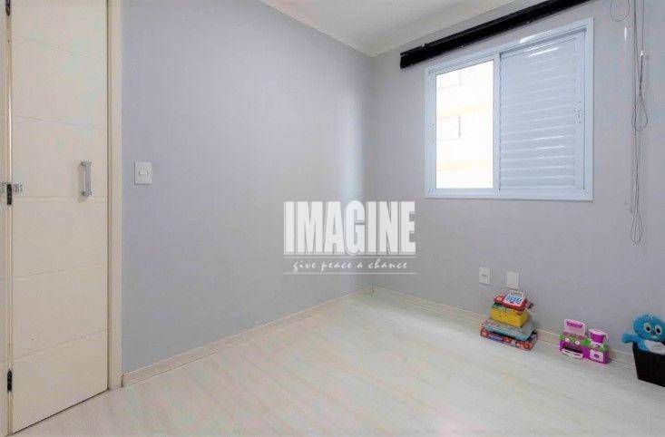 Apartamento à venda com 2 quartos, 45m² - Foto 10