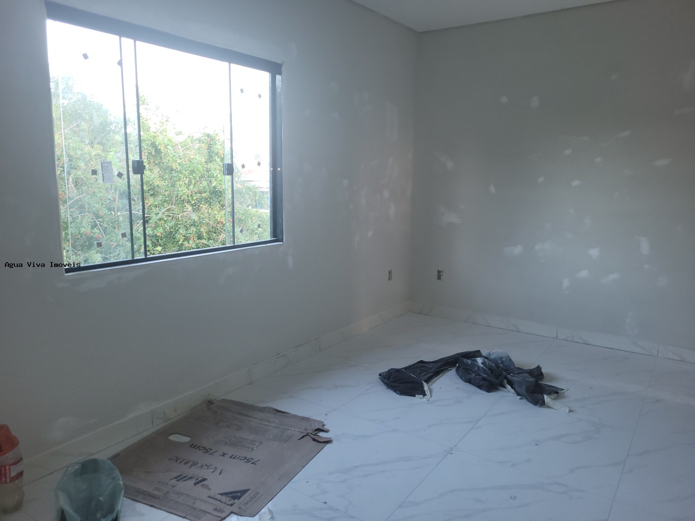 Casa à venda com 3 quartos, 200m² - Foto 9