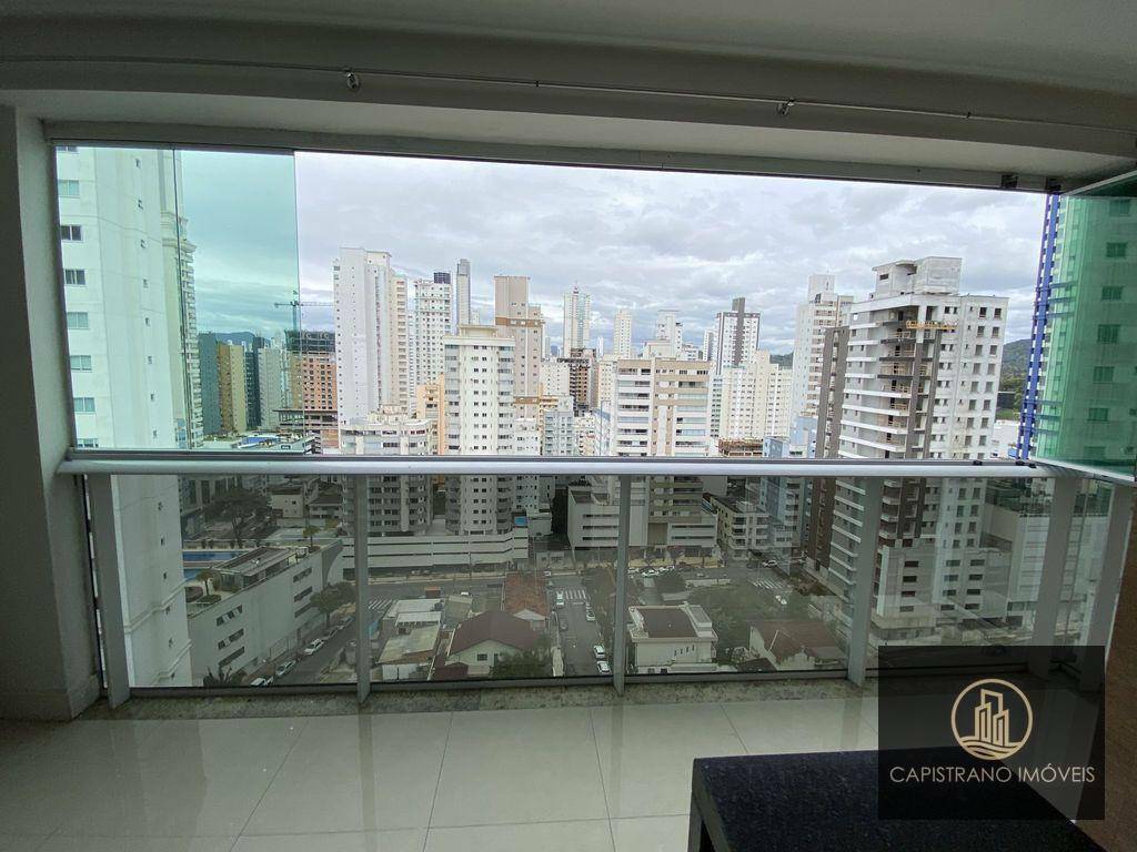 Apartamento à venda com 3 quartos, 119m² - Foto 3