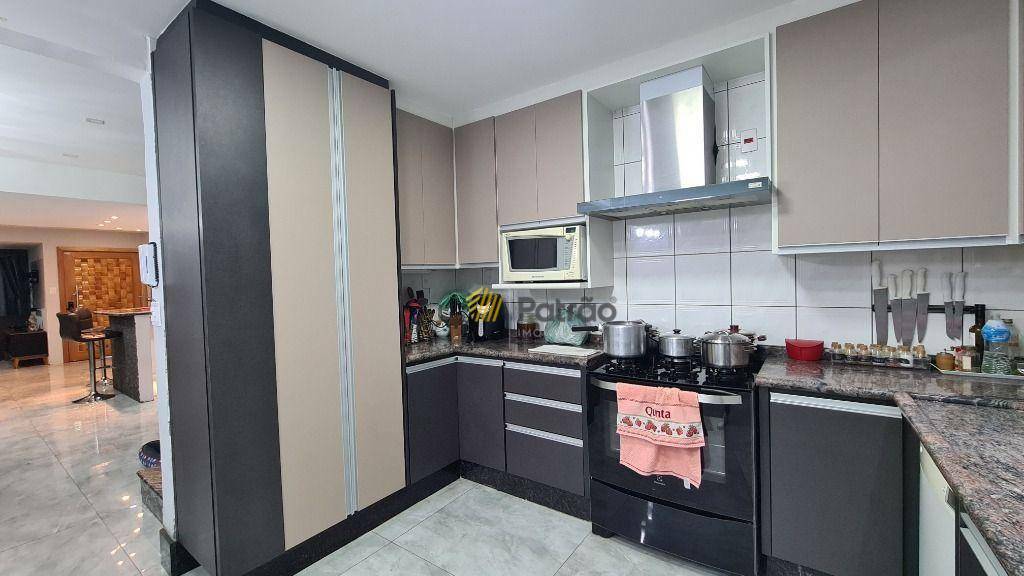 Sobrado à venda com 5 quartos, 306m² - Foto 10