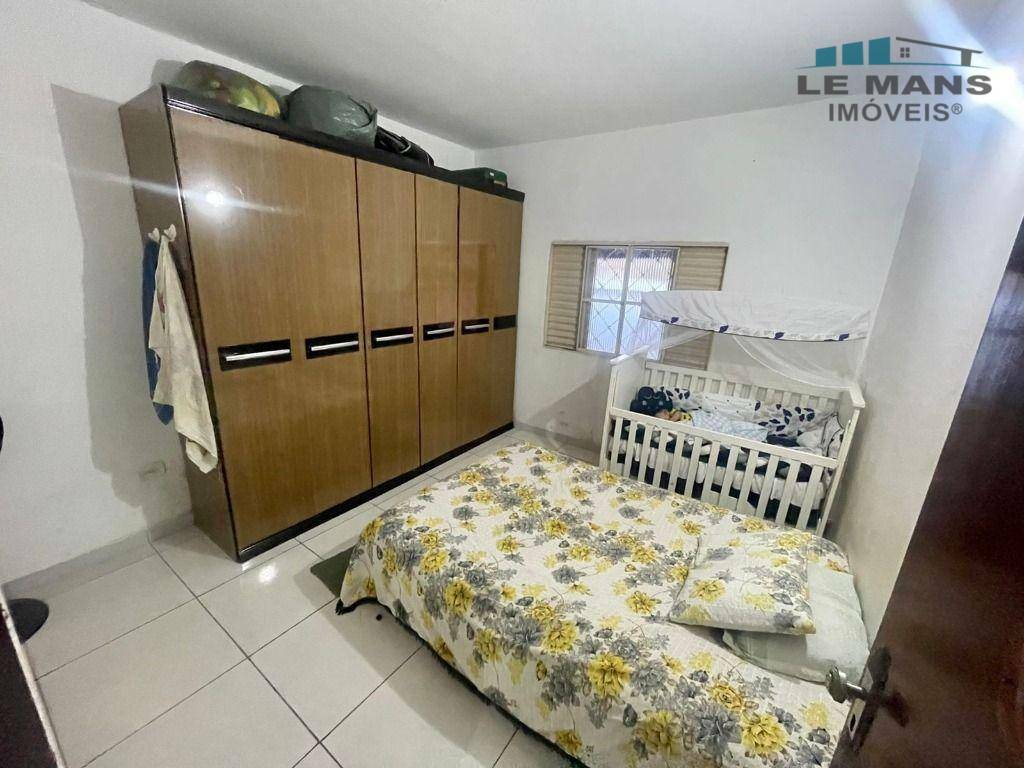 Casa à venda com 2 quartos, 90m² - Foto 14