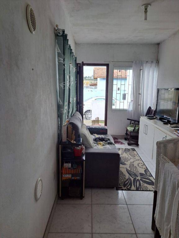 Casa à venda com 2 quartos, 50m² - Foto 9