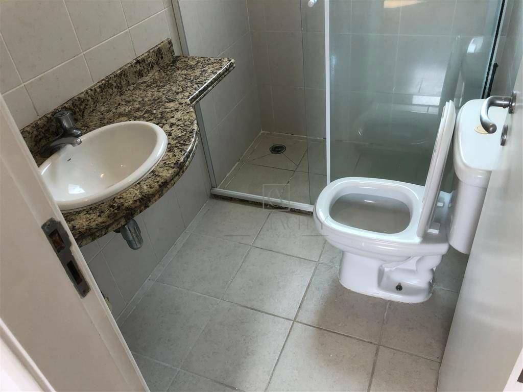 Apartamento para alugar com 2 quartos, 91m² - Foto 8