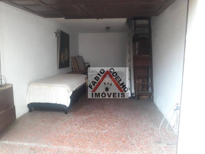 Sobrado à venda com 5 quartos, 240m² - Foto 5