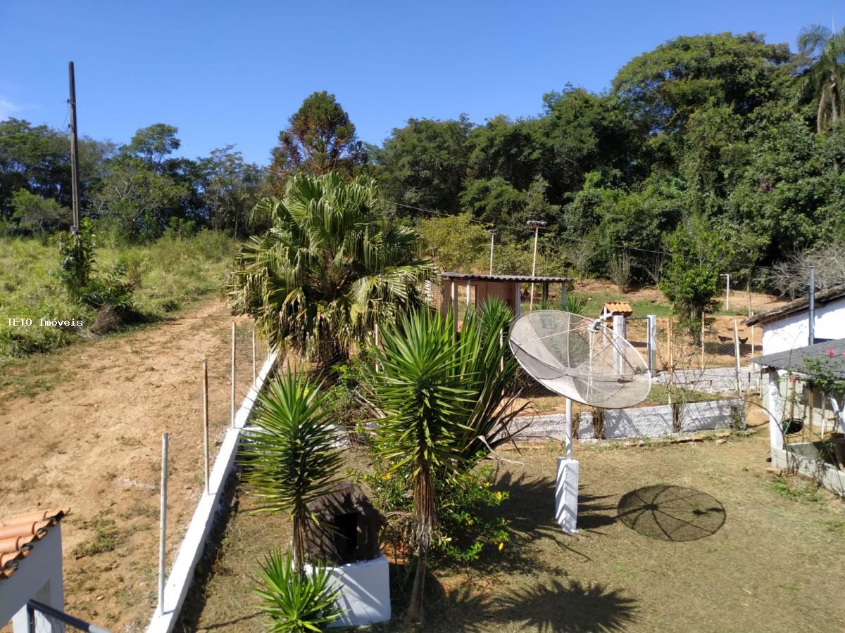 Fazenda à venda com 2 quartos, 1800m² - Foto 5