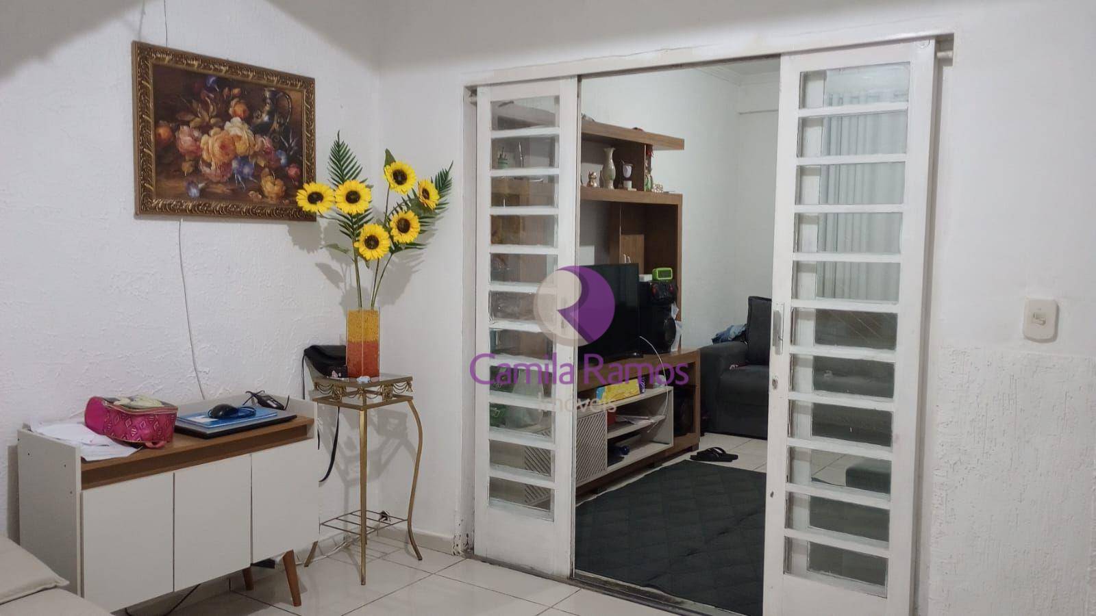 Sobrado à venda com 3 quartos, 217m² - Foto 2