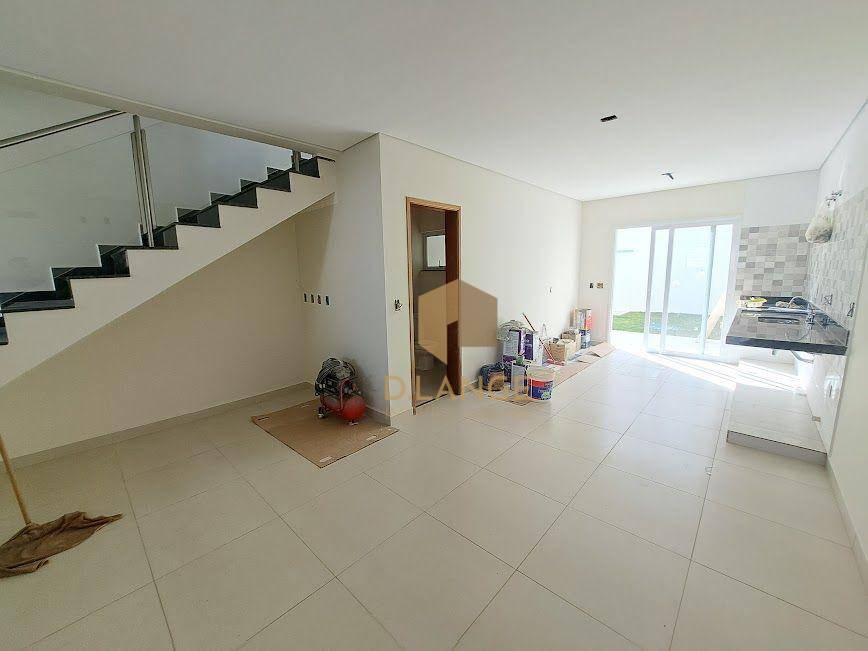 Casa à venda com 3 quartos, 134m² - Foto 6