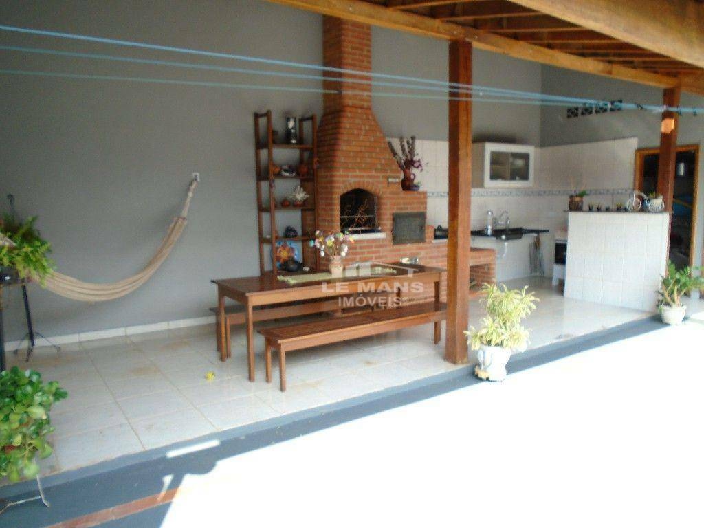 Casa à venda com 3 quartos, 148m² - Foto 33