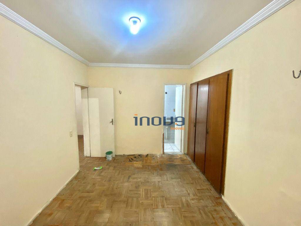 Apartamento para alugar com 4 quartos, 117m² - Foto 10