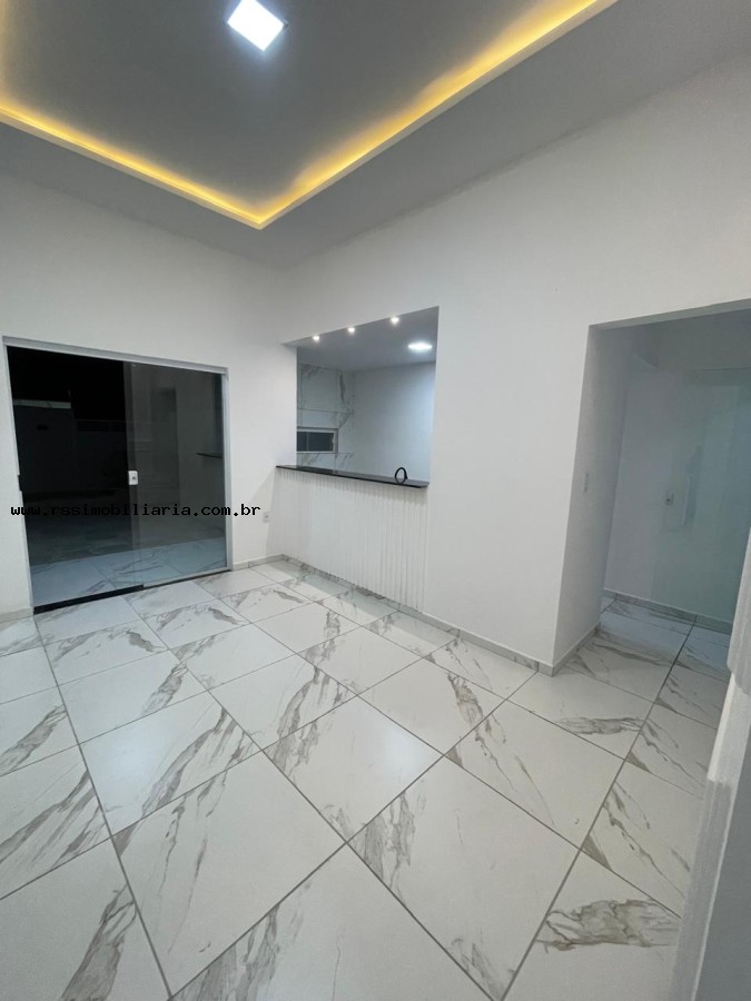 Casa à venda com 2 quartos, 56m² - Foto 15