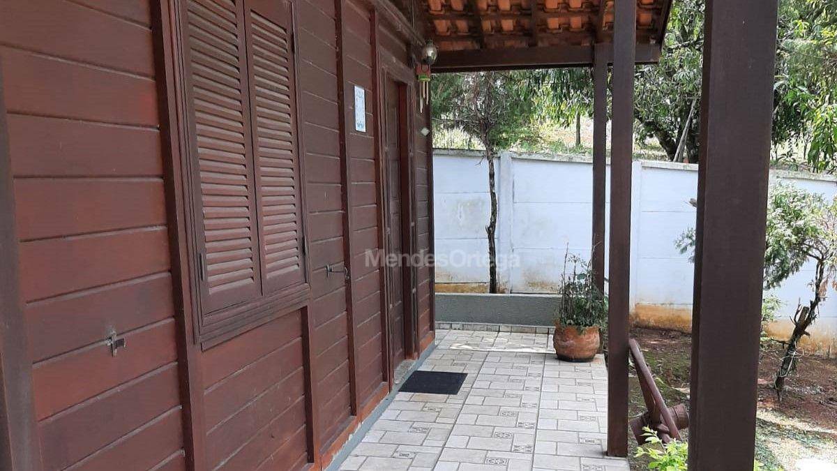 Chácara à venda com 3 quartos, 195m² - Foto 44