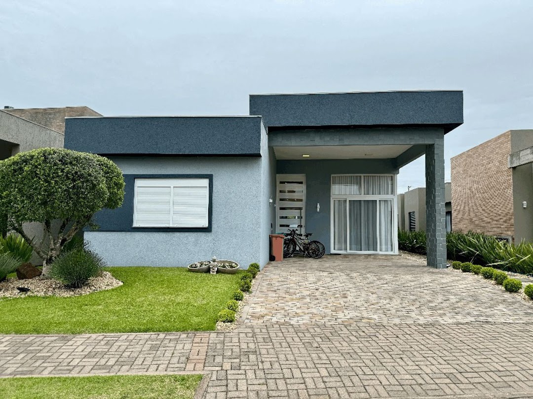 Casa de Condomínio à venda com 4 quartos, 200m² - Foto 4