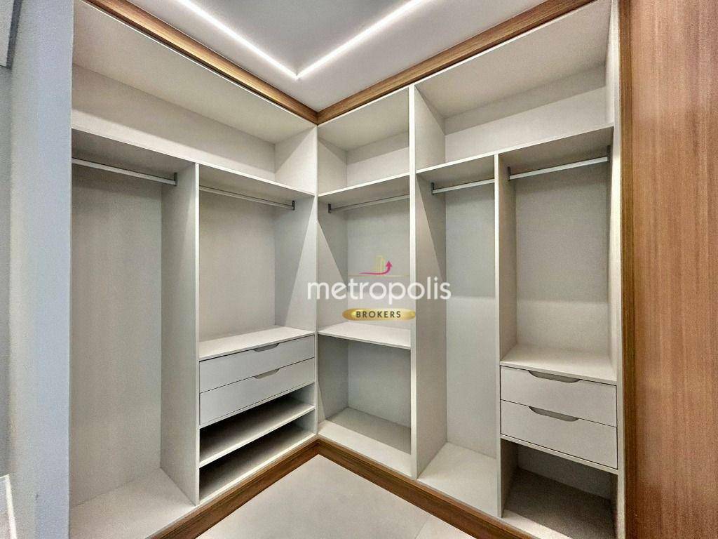 Sobrado à venda com 7 quartos, 731m² - Foto 24