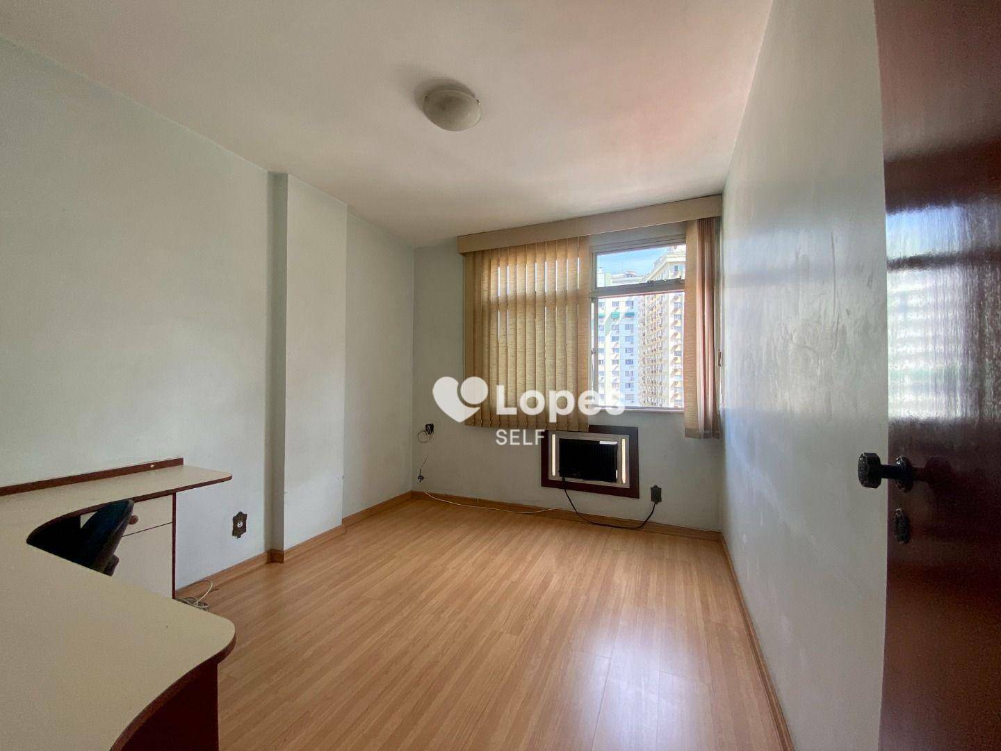 Apartamento à venda com 3 quartos, 104m² - Foto 11