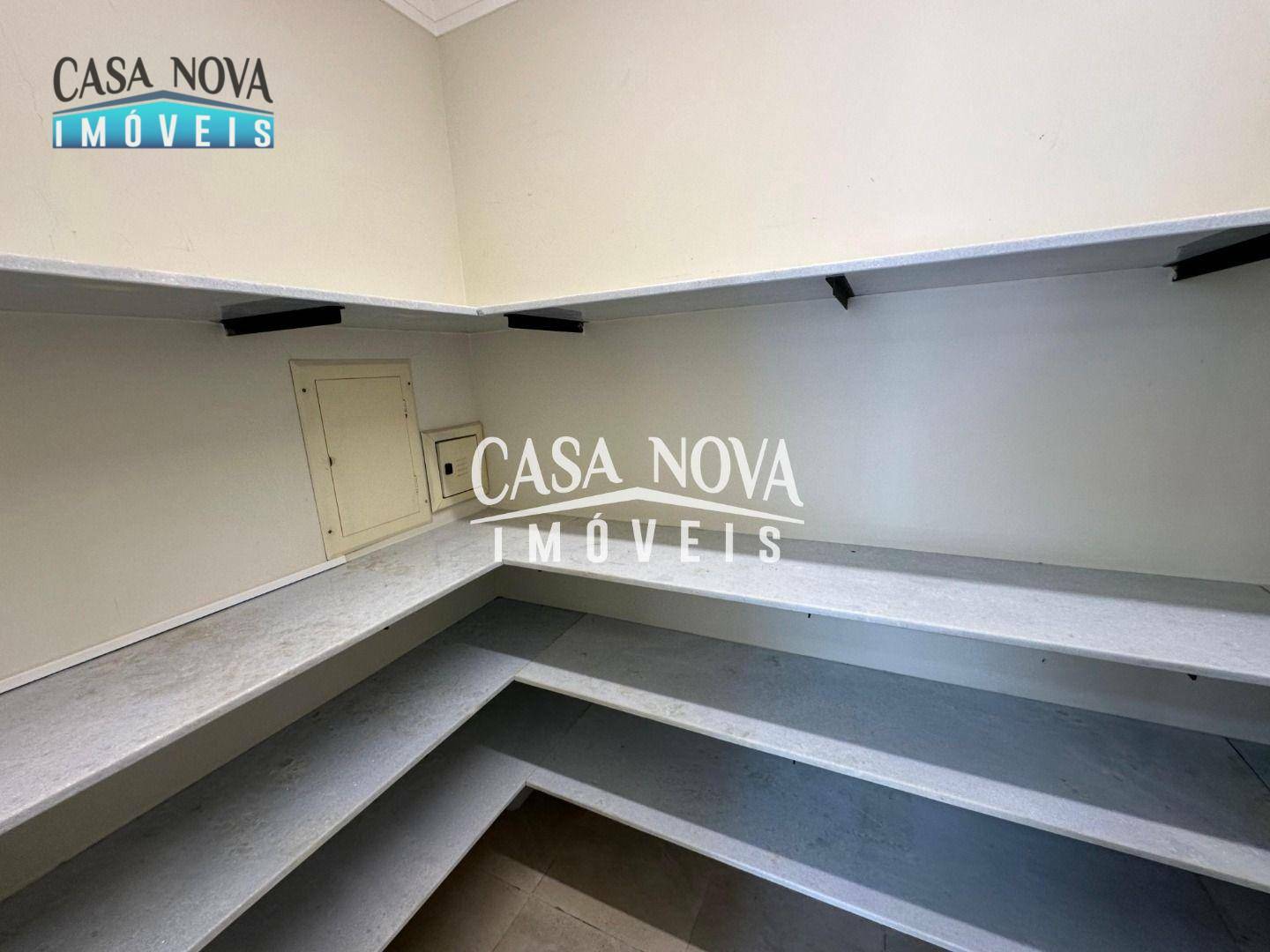 Casa de Condomínio à venda com 3 quartos, 250m² - Foto 26