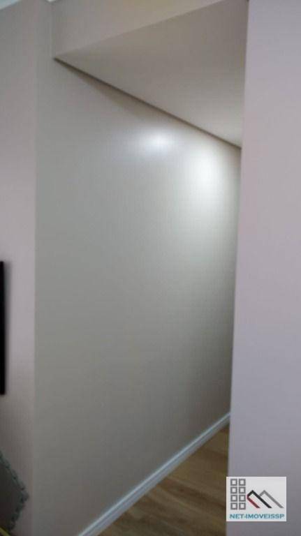 Apartamento à venda com 2 quartos, 60m² - Foto 20