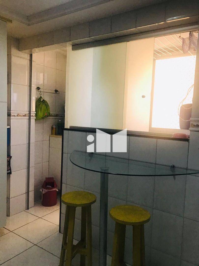 Apartamento à venda com 3 quartos, 130m² - Foto 15