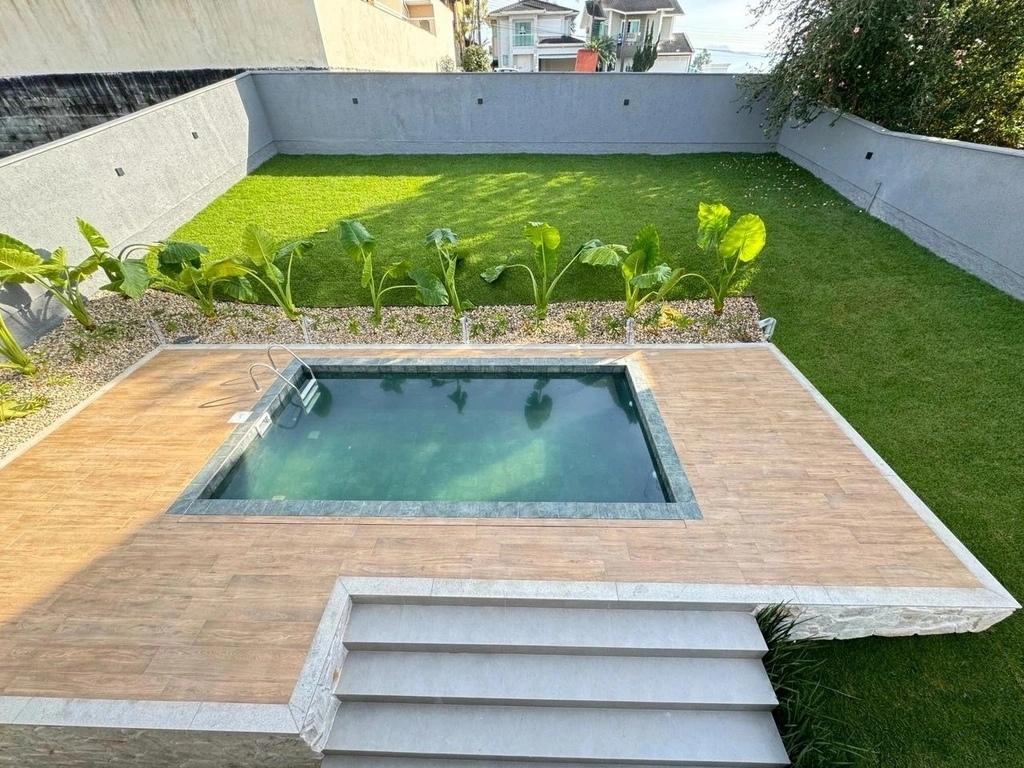 Casa à venda com 4 quartos, 339m² - Foto 35