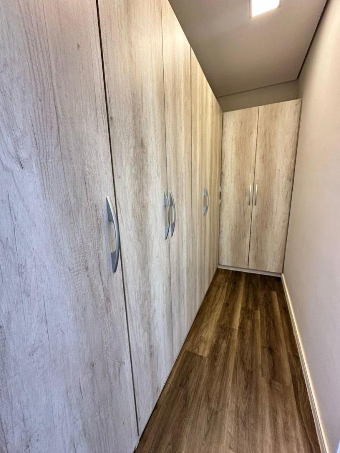 Casa de Condomínio para alugar com 3 quartos, 357m² - Foto 22