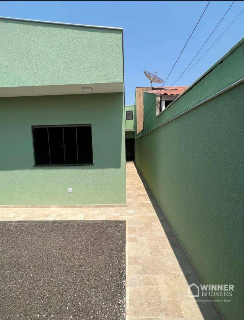 Casa à venda com 3 quartos, 99m² - Foto 14