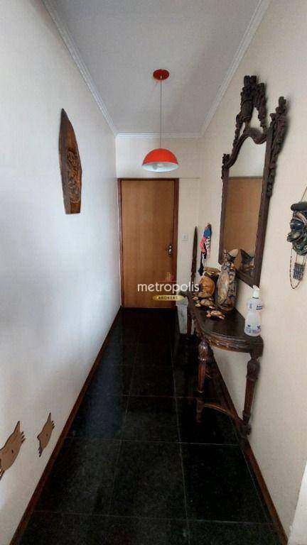 Apartamento à venda com 3 quartos, 140m² - Foto 2