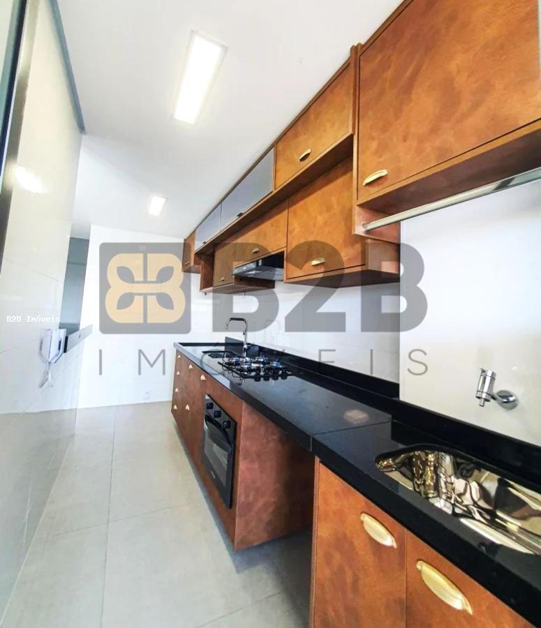 Apartamento à venda com 3 quartos, 96m² - Foto 3