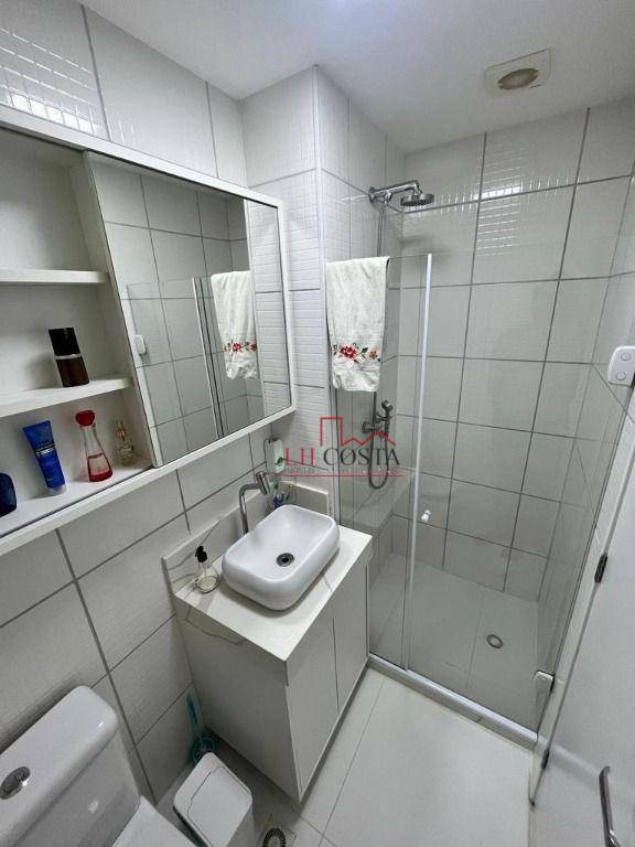 Apartamento à venda com 2 quartos, 60m² - Foto 9