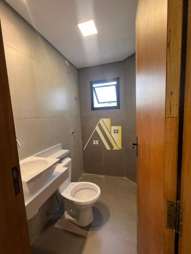 Sobrado à venda com 2 quartos, 124m² - Foto 4