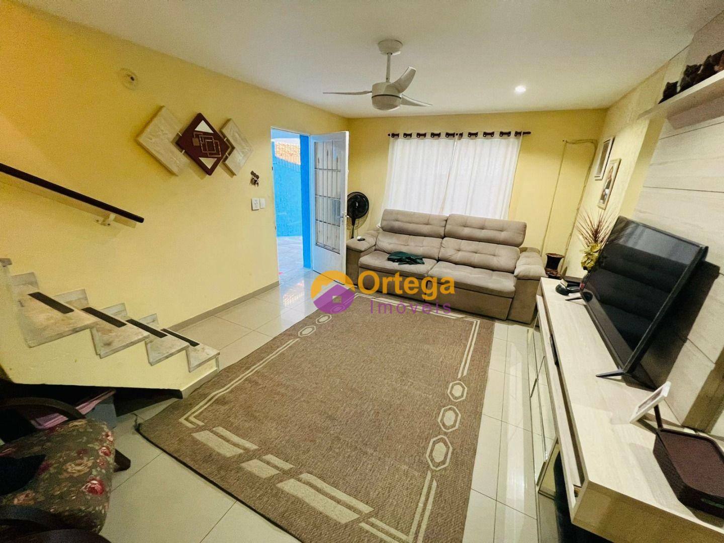 Sobrado à venda com 3 quartos, 280m² - Foto 1