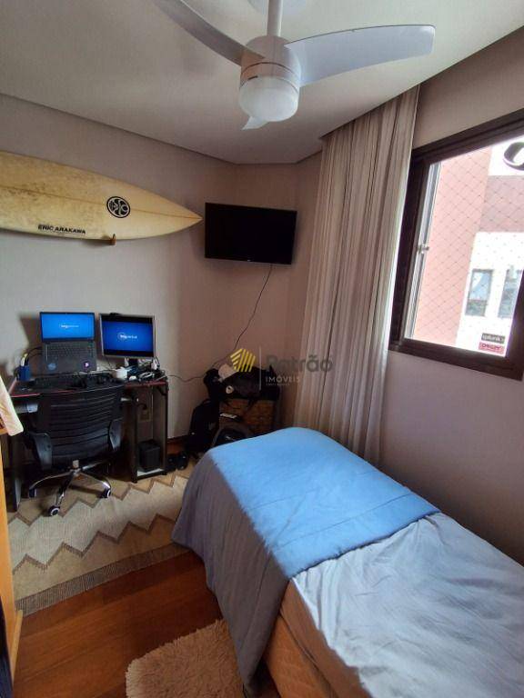 Cobertura à venda com 3 quartos, 200m² - Foto 17