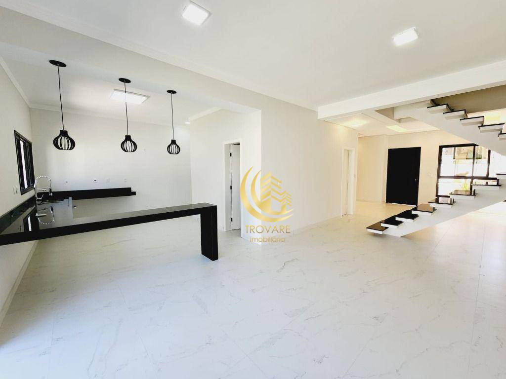 Sobrado, 3 quartos, 215 m² - Foto 4