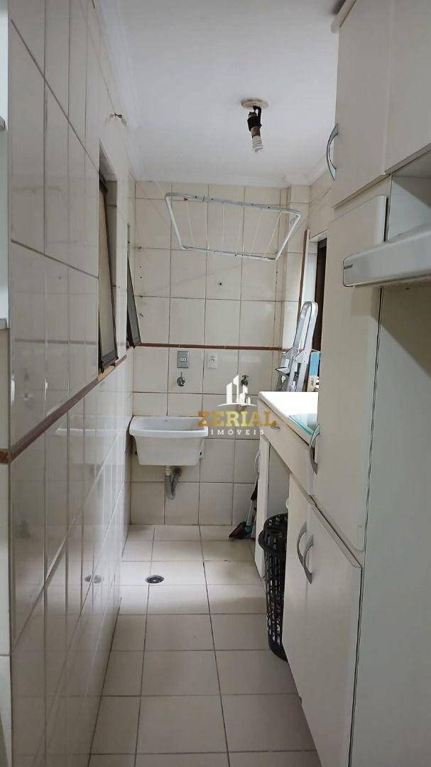 Apartamento para alugar com 2 quartos, 92m² - Foto 8