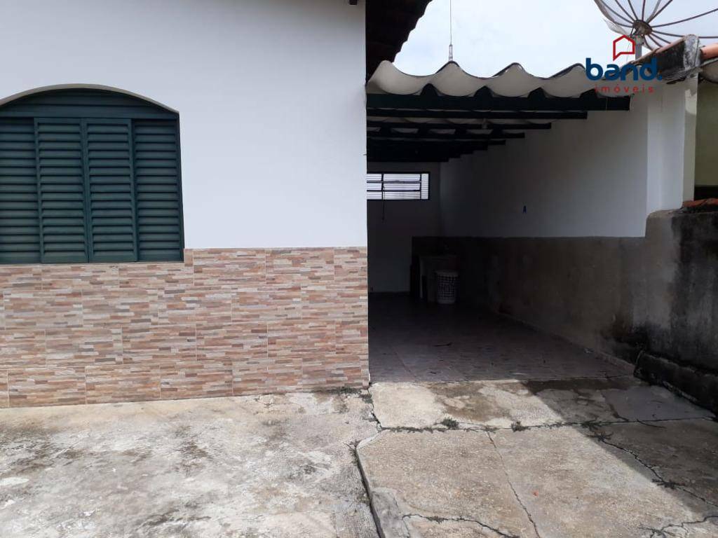 Casa à venda com 2 quartos, 339m² - Foto 5