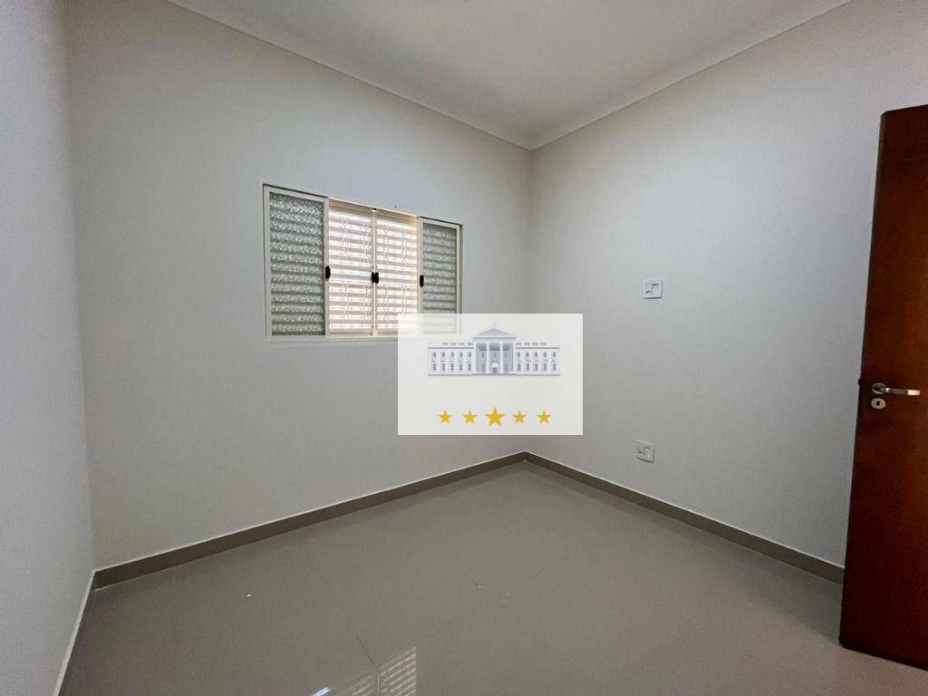 Casa à venda com 3 quartos, 152m² - Foto 9