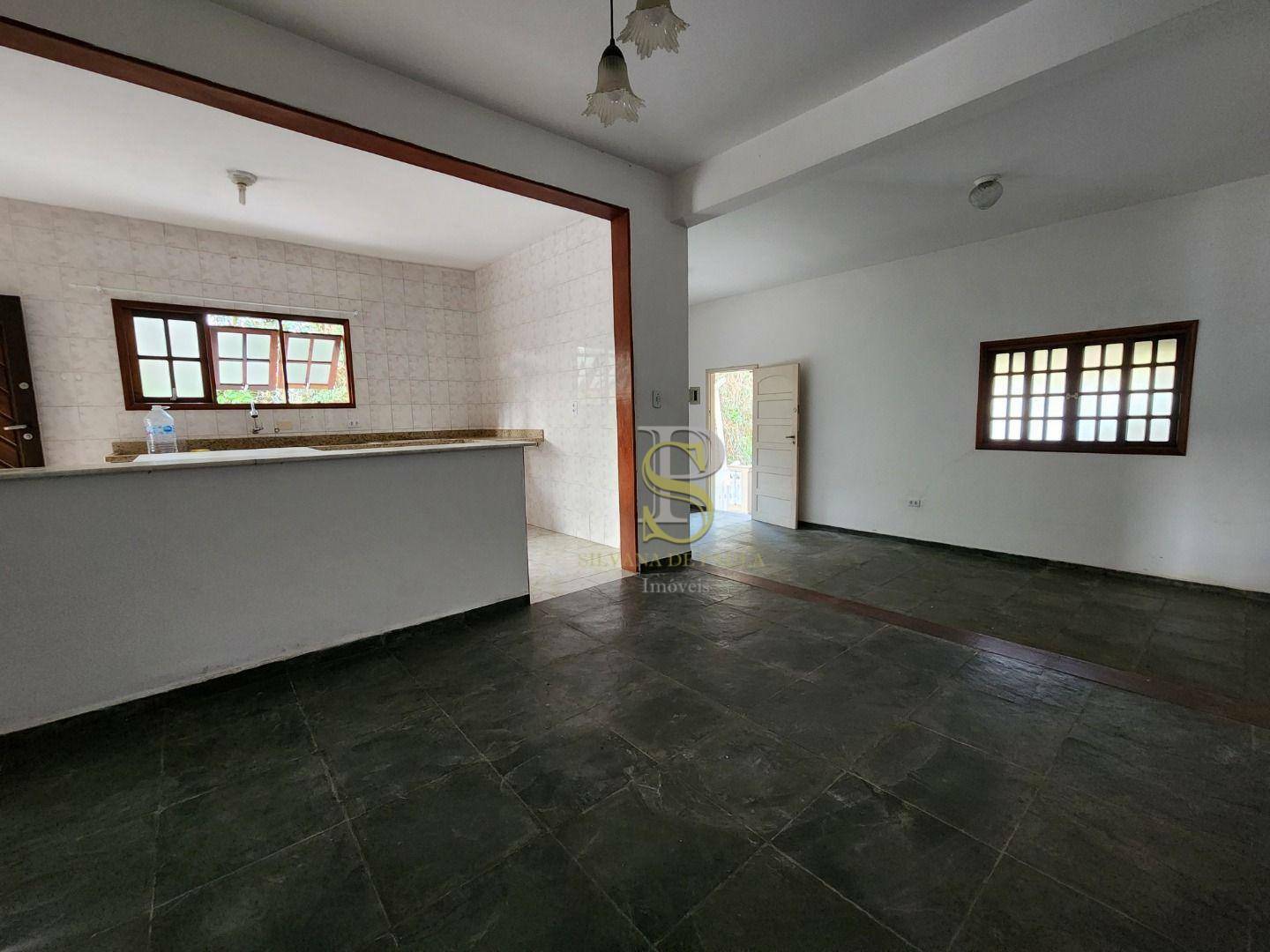 Casa à venda com 3 quartos, 227m² - Foto 18