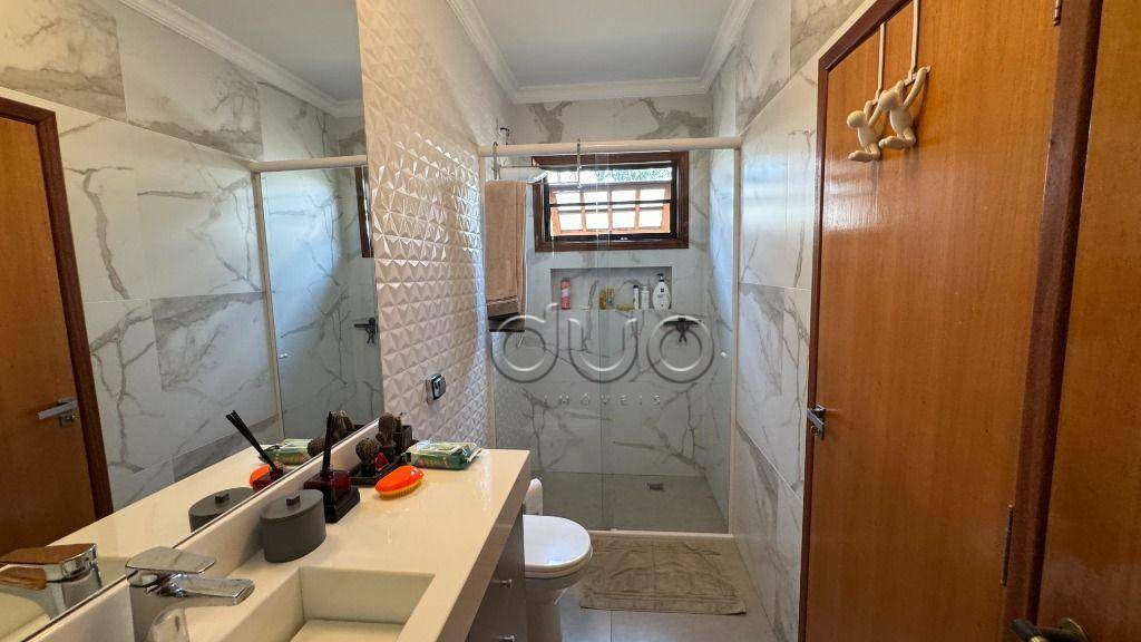 Casa de Condomínio à venda com 4 quartos, 350m² - Foto 19