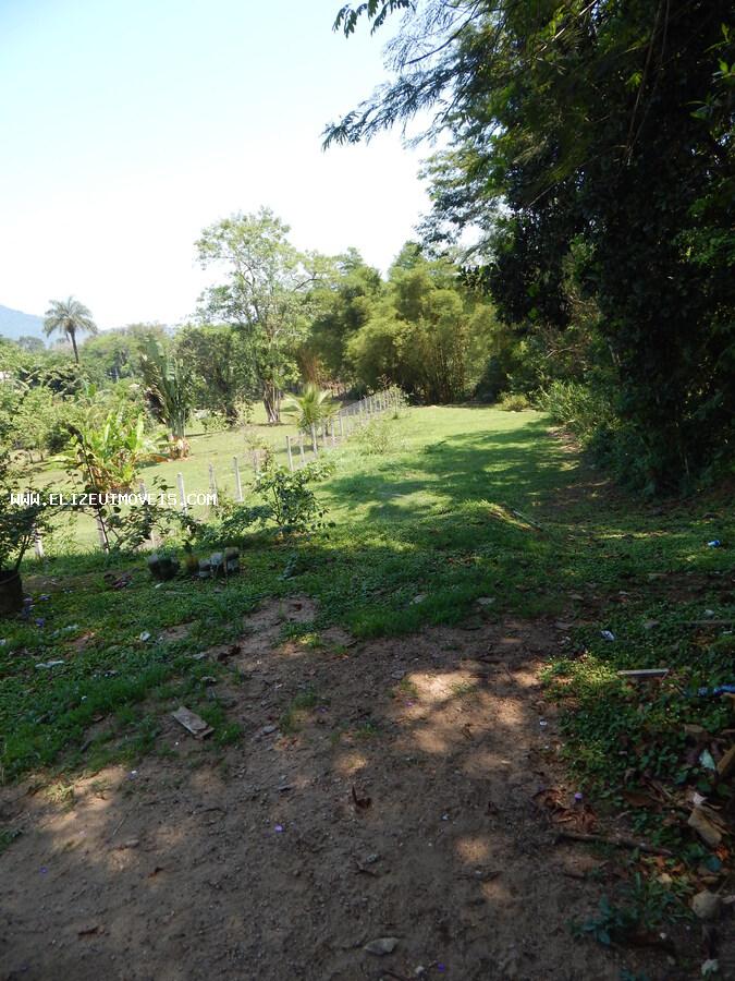 Terreno à venda com 1 quarto, 1000m² - Foto 1