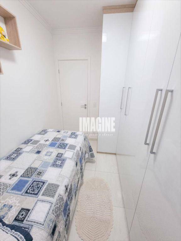 Apartamento à venda com 2 quartos, 61m² - Foto 40