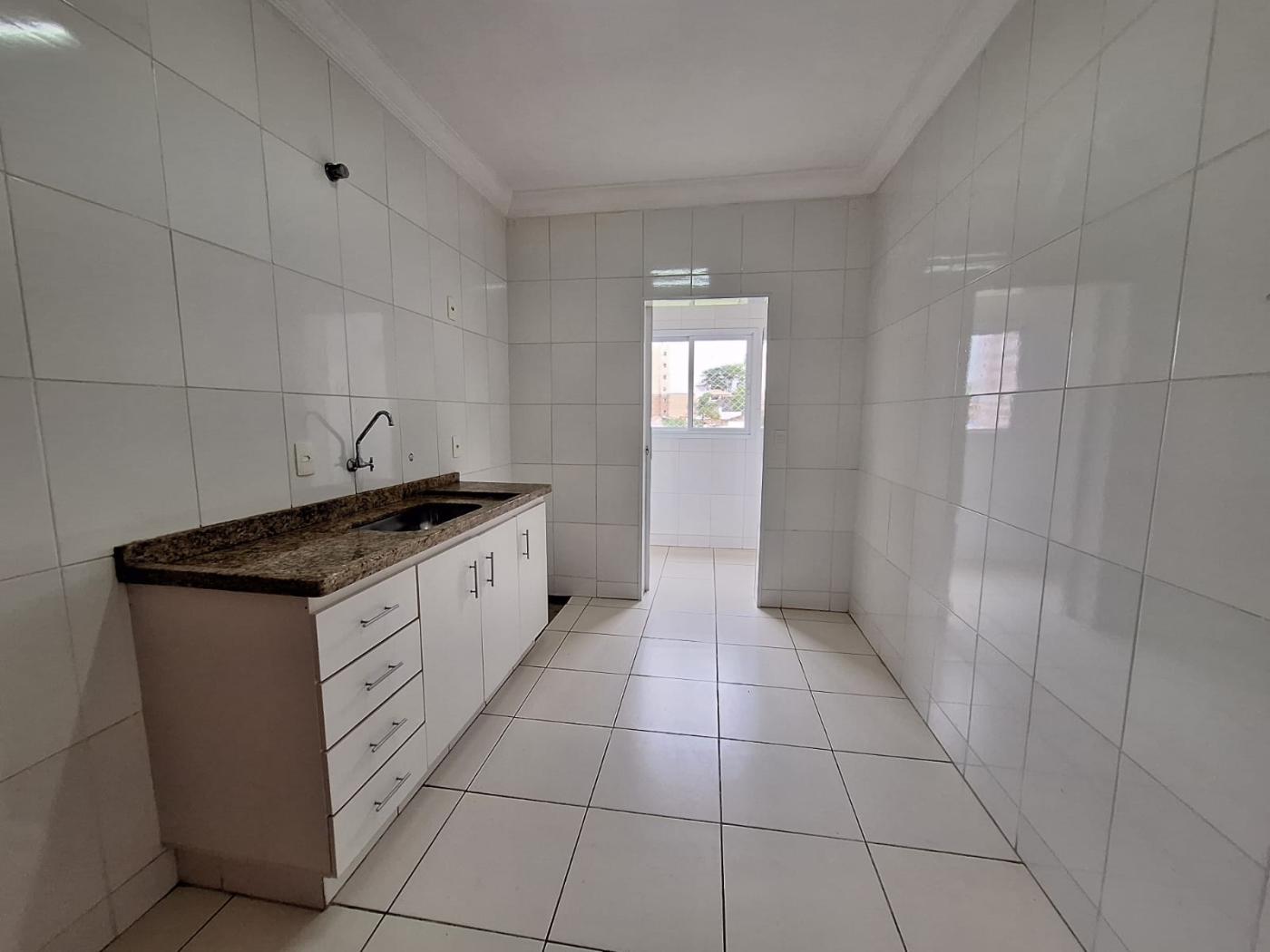 Apartamento à venda com 3 quartos, 86m² - Foto 5