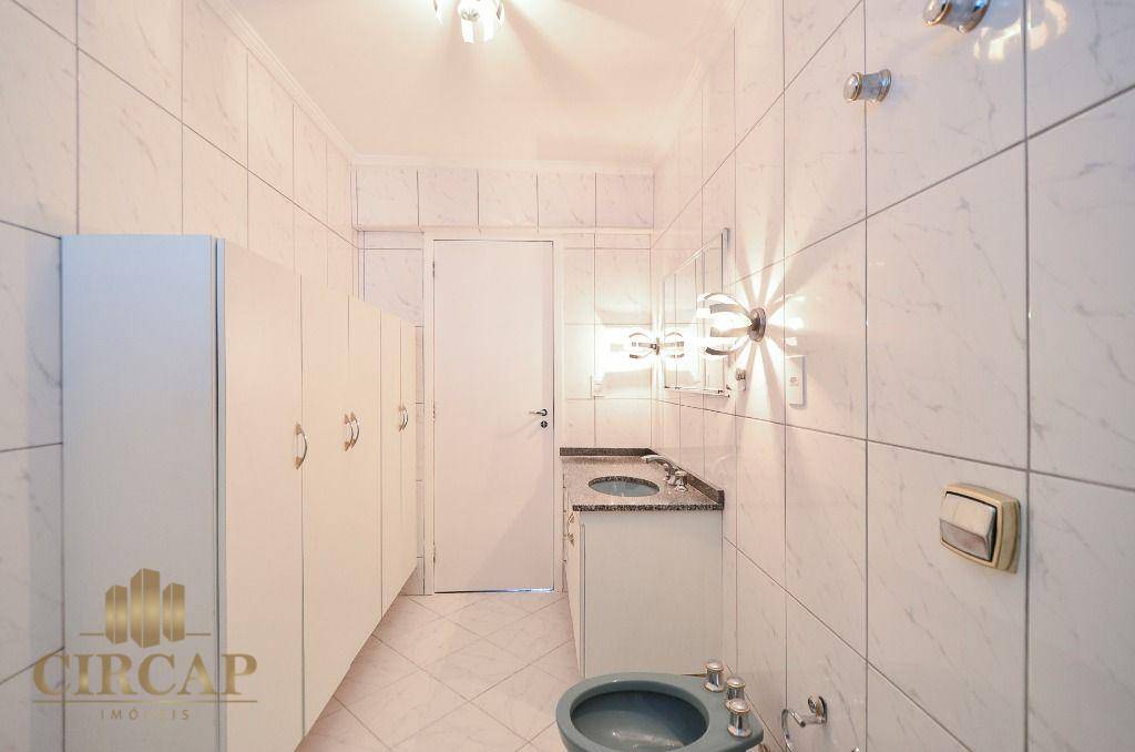 Apartamento à venda com 3 quartos, 123m² - Foto 19