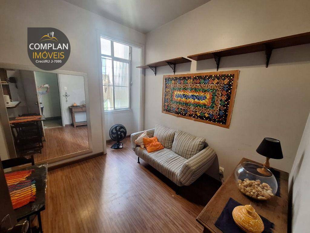 Apartamento à venda com 1 quarto, 43m² - Foto 5